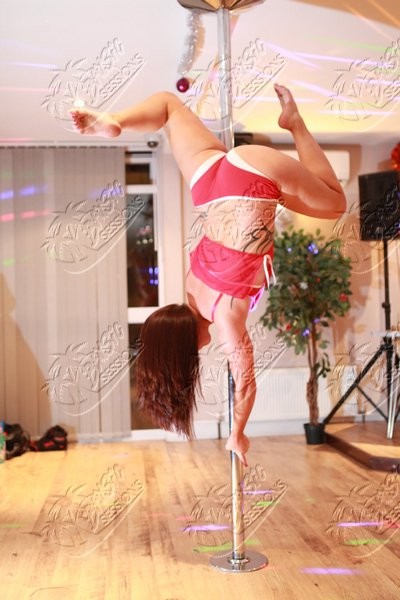 POLE_FITNESS_243